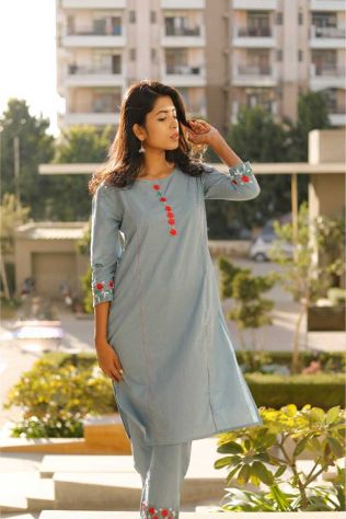 Hand Work Kurti Manufacturers in Panama